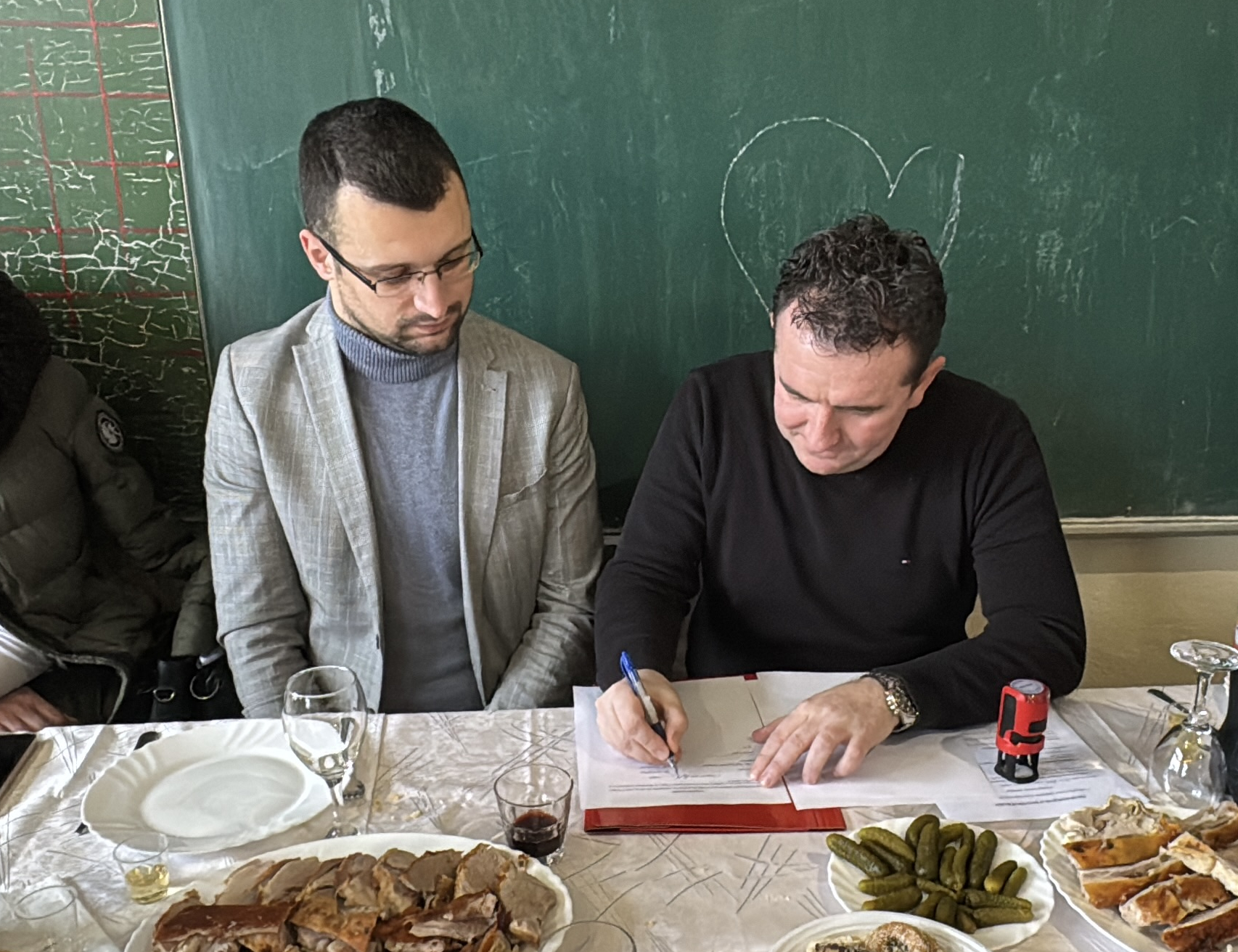 Школа Нишевићи